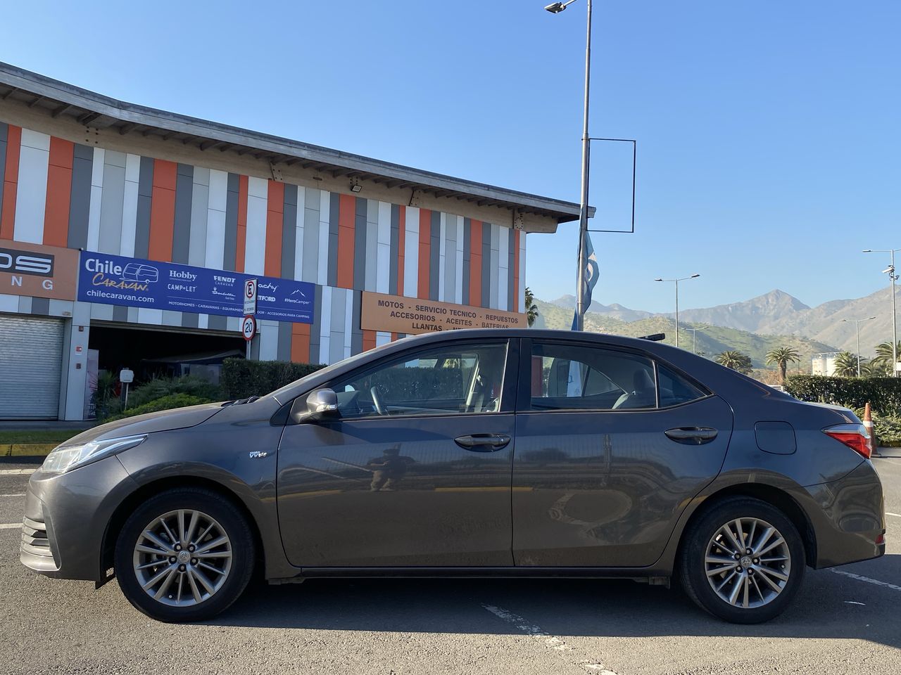 TOYOTA - 4