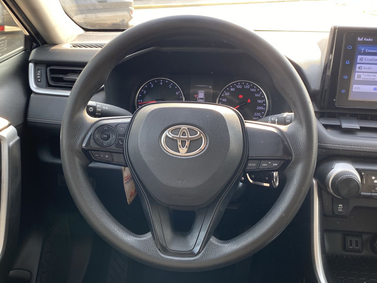 TOYOTA - 26