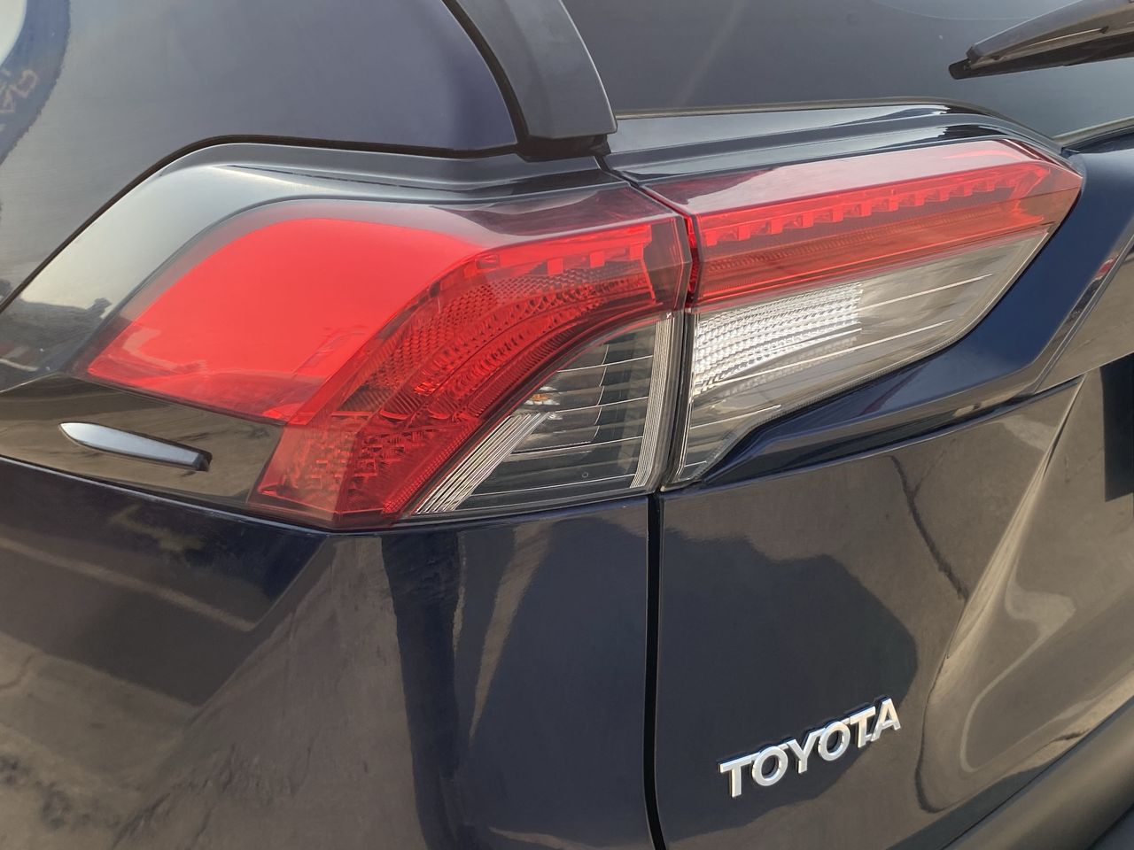 TOYOTA - 21
