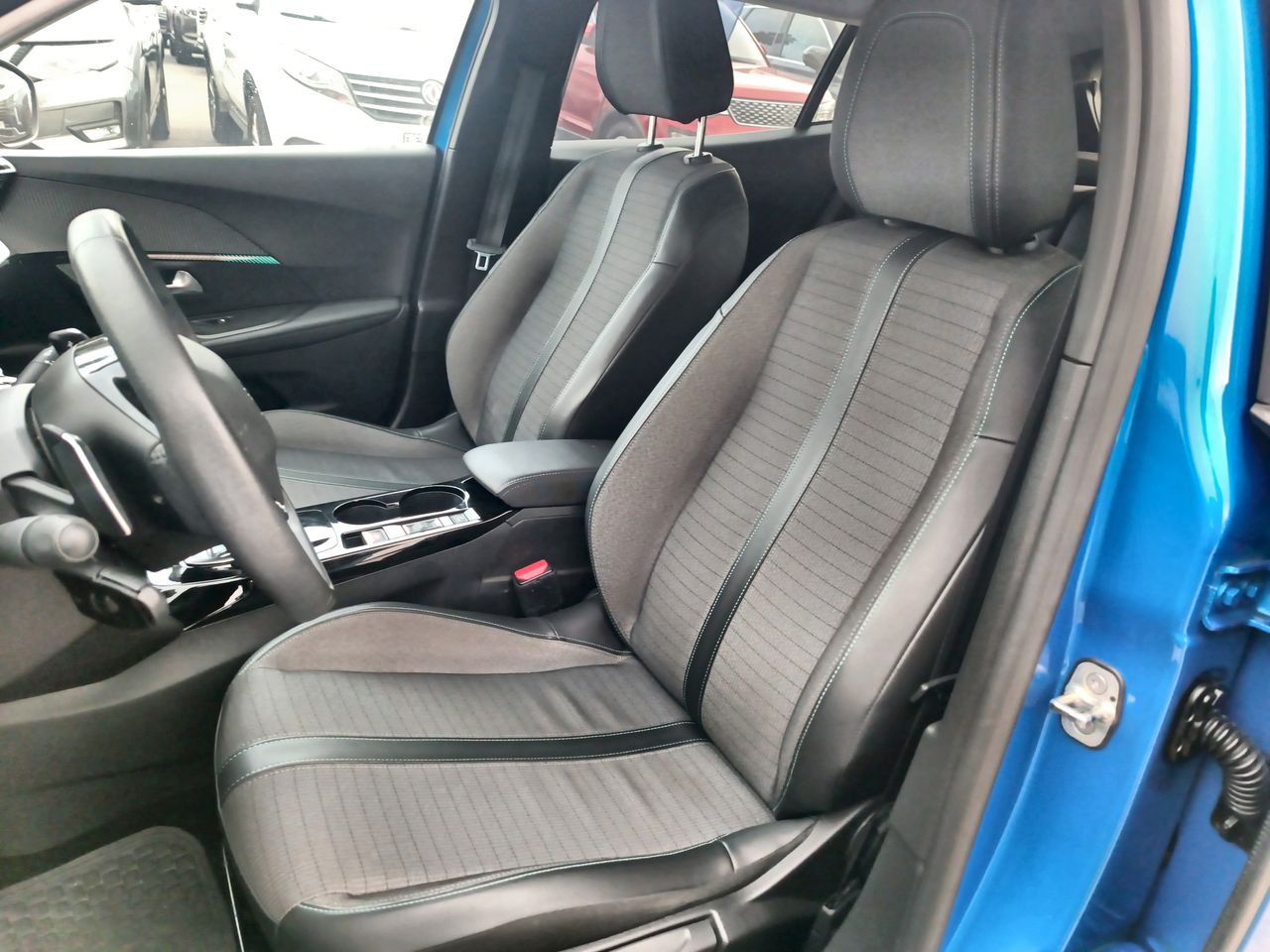 PEUGEOT - 25