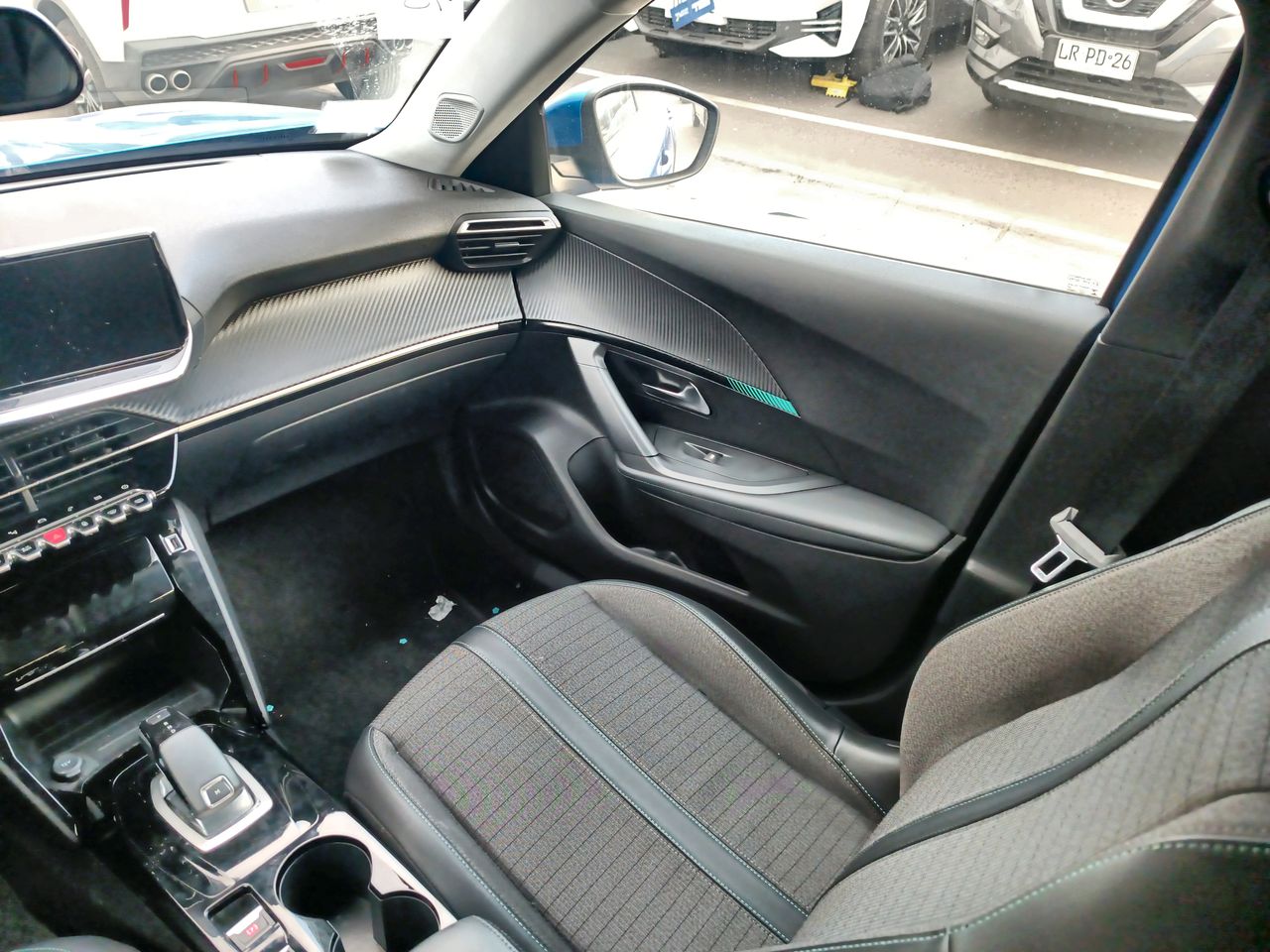 PEUGEOT - 10
