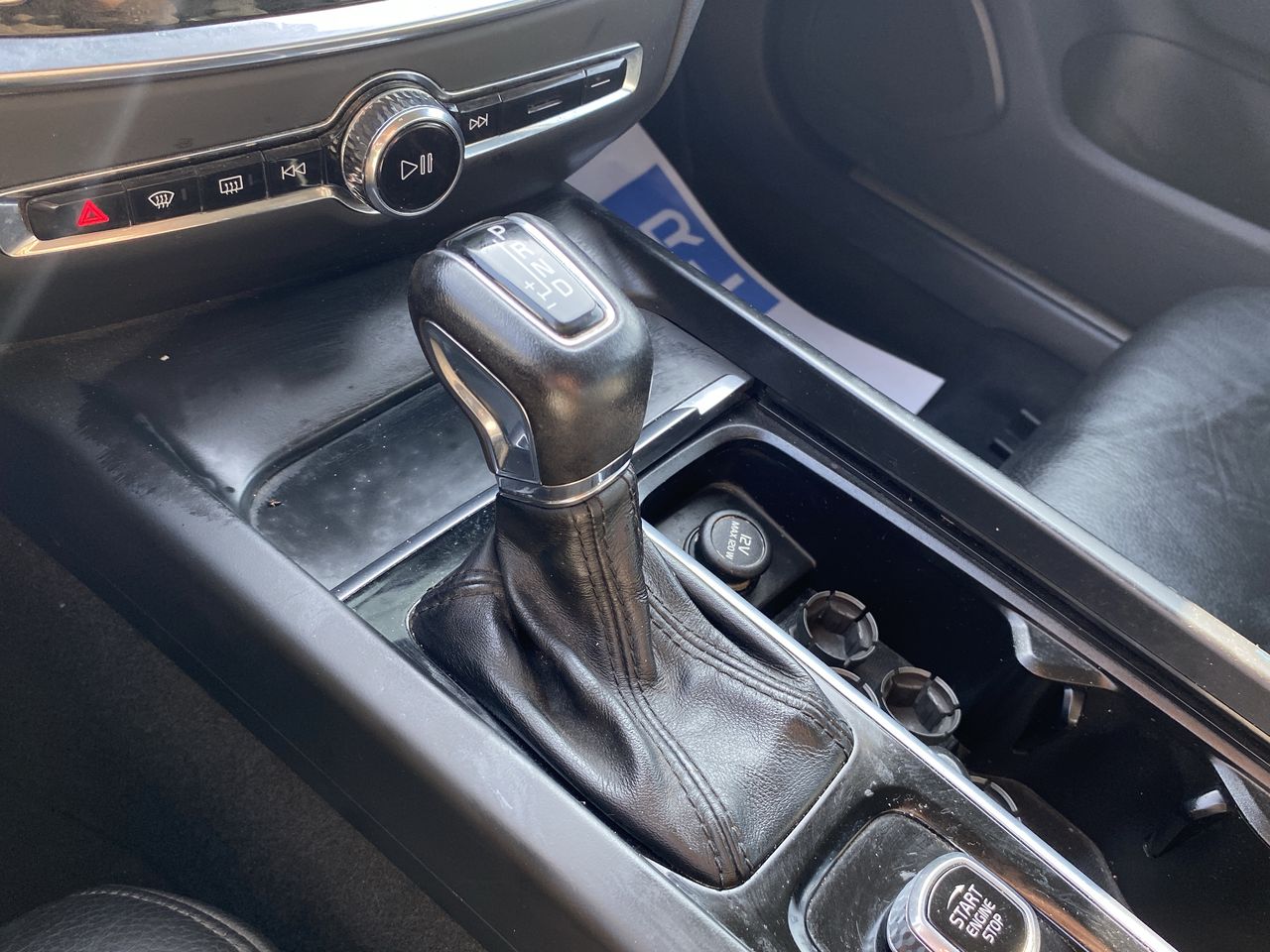 VOLVO - 30