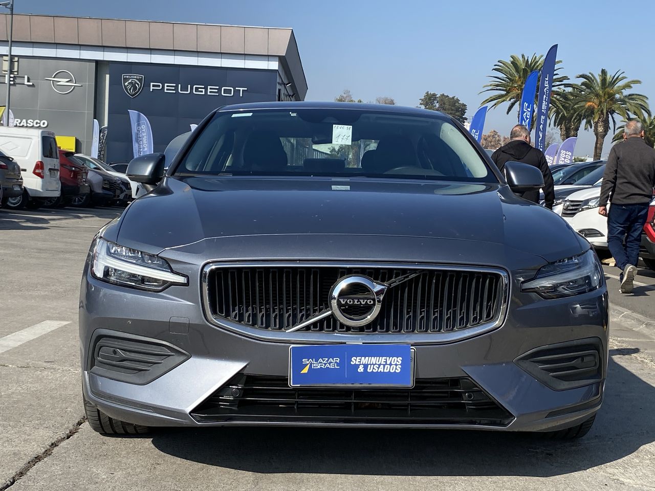 VOLVO - 2