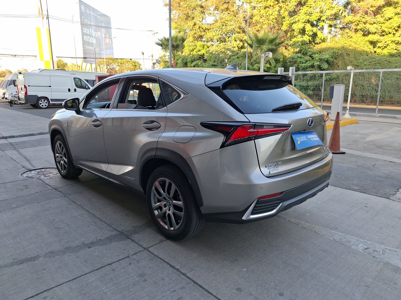 LEXUS - 5