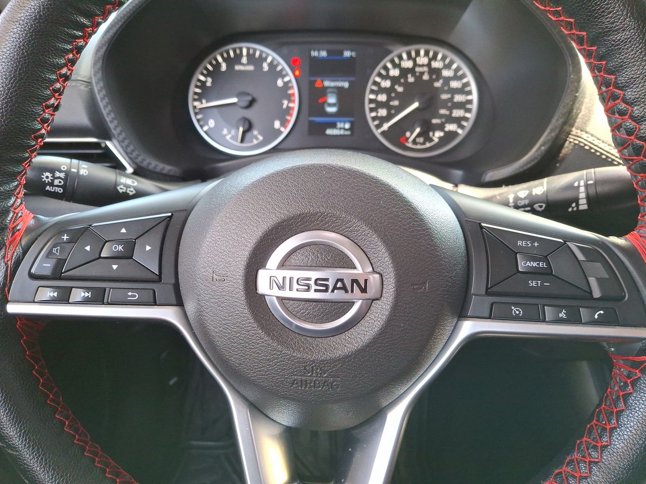 NISSAN - 26