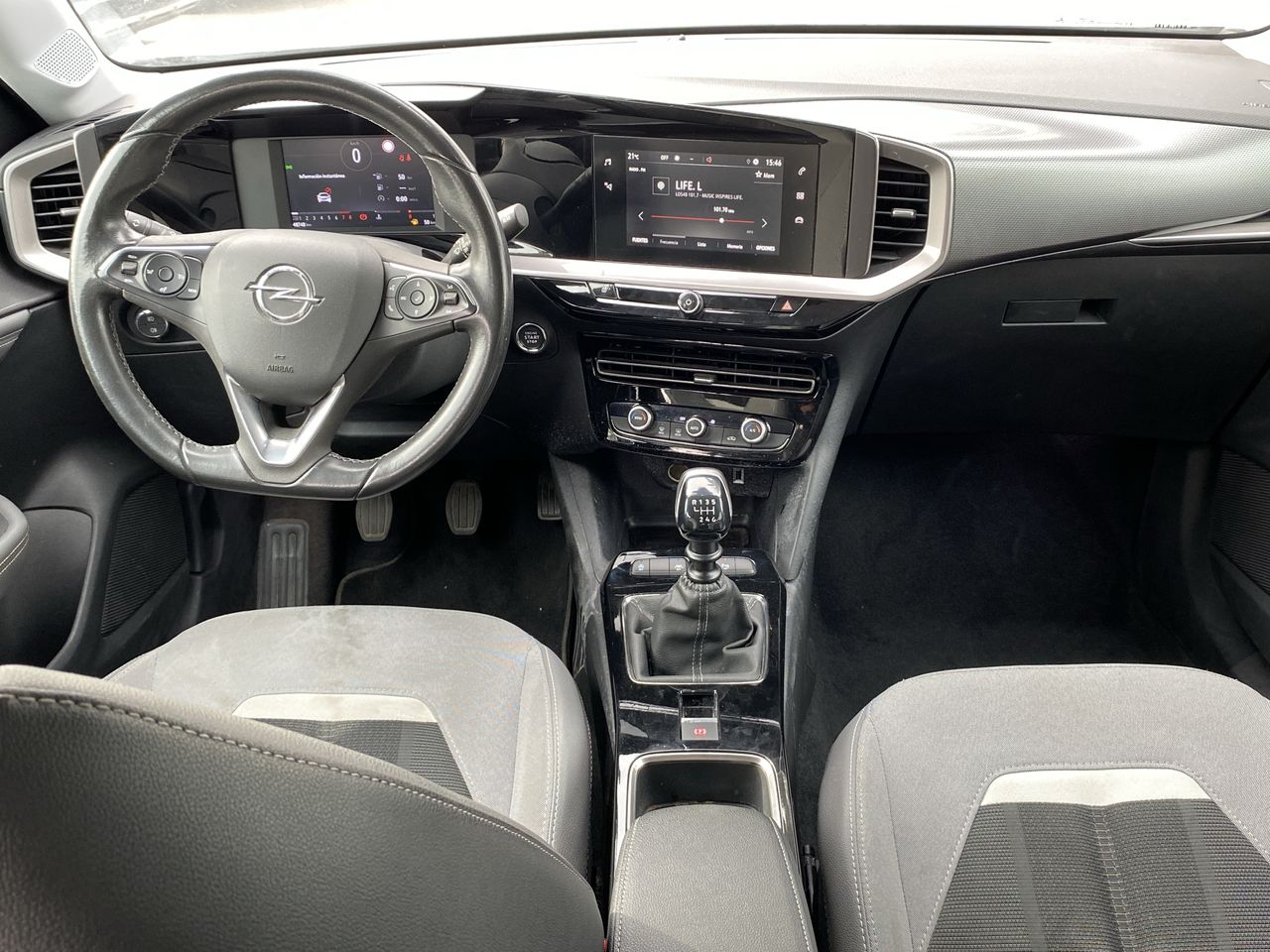 OPEL - 33