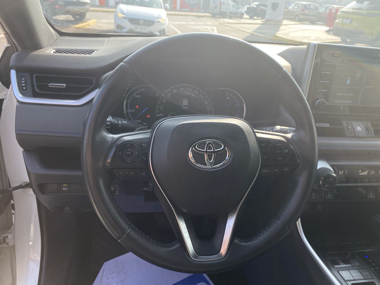 TOYOTA - 26
