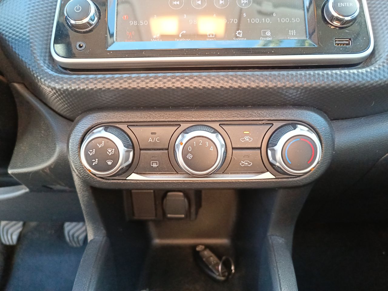 NISSAN - 29