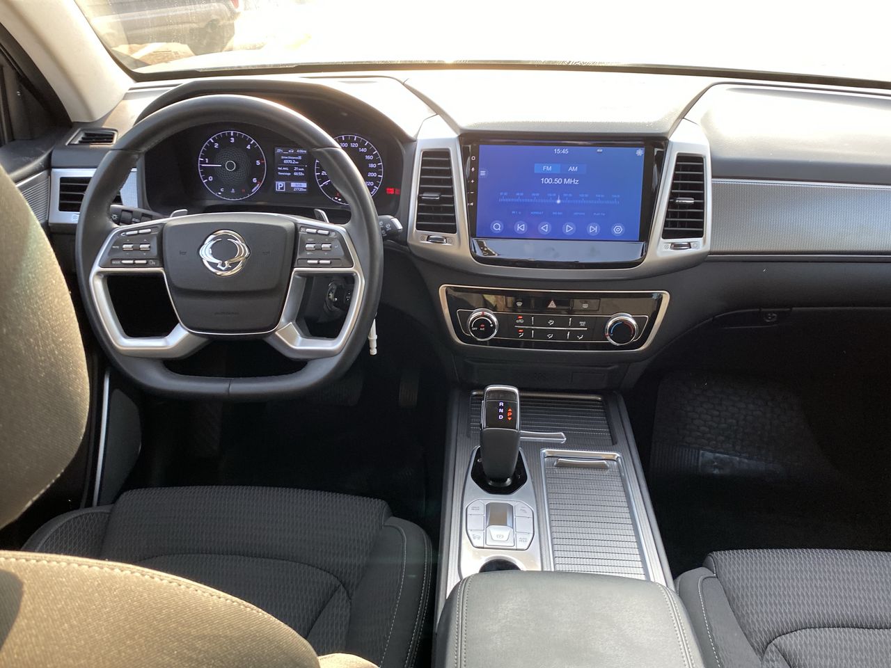 SSANGYONG - 33