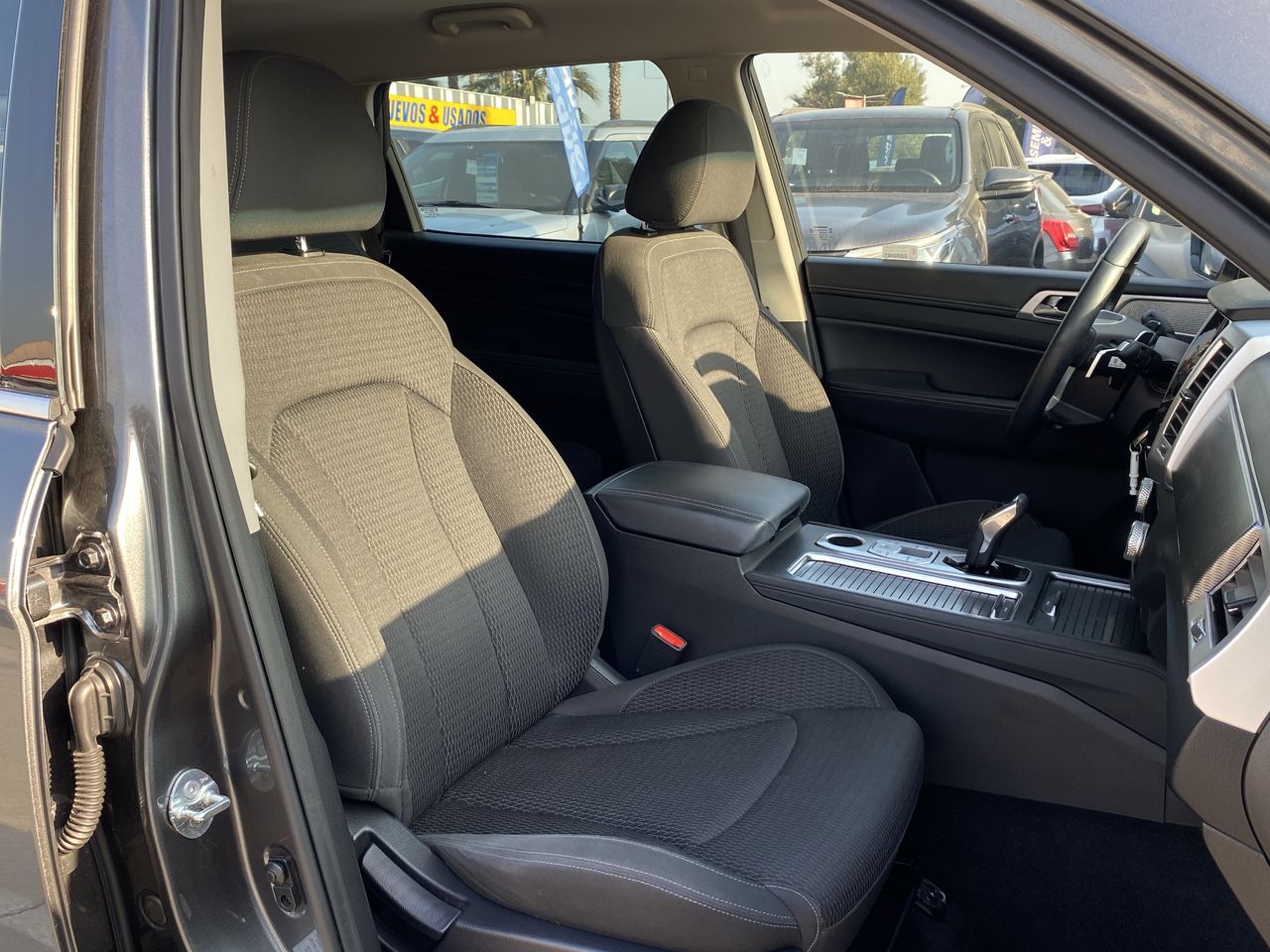 SSANGYONG - 34