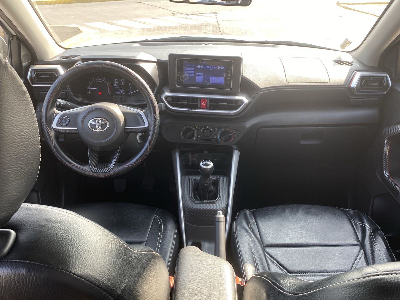 TOYOTA - 33