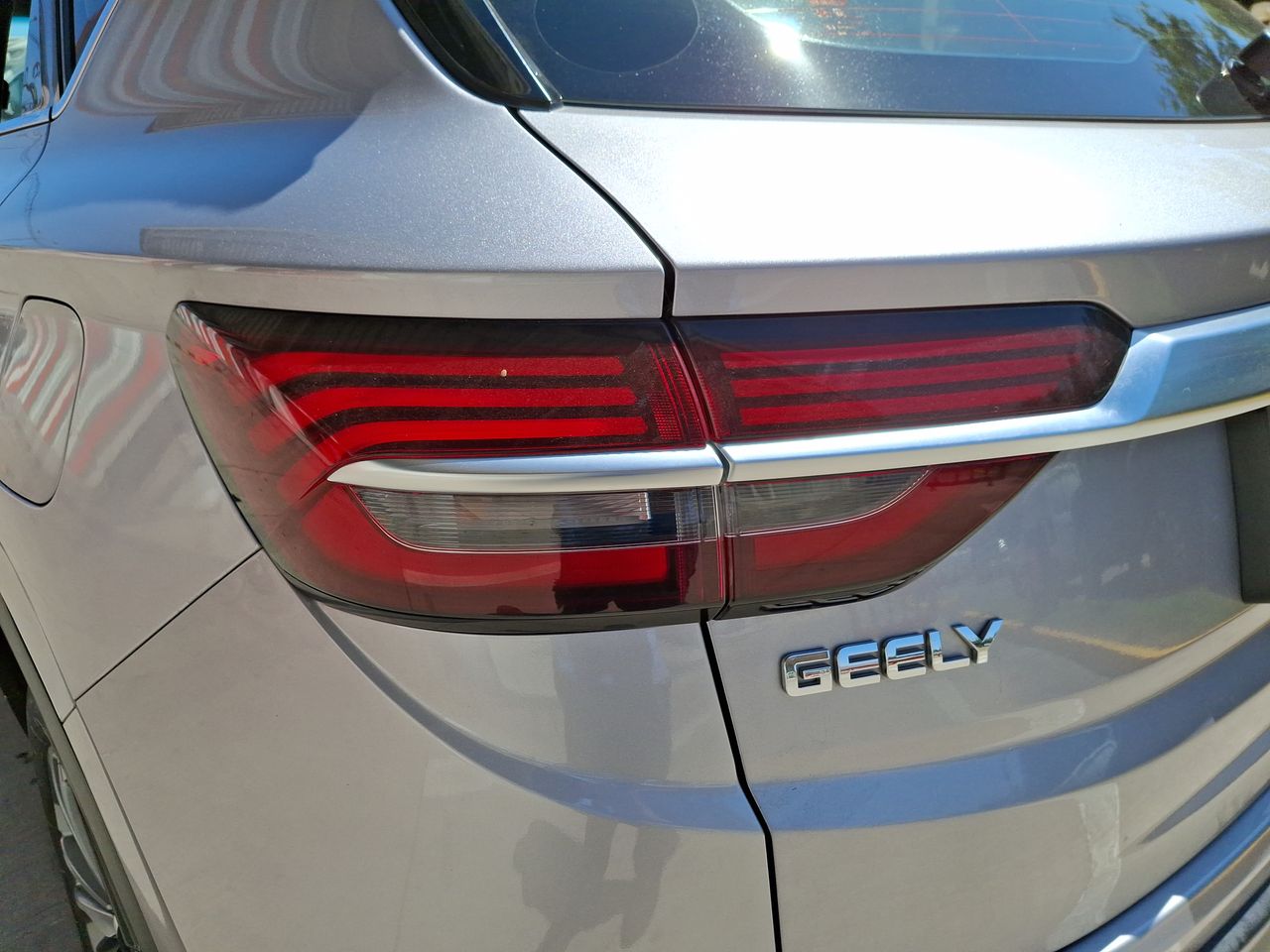 GEELY - 21