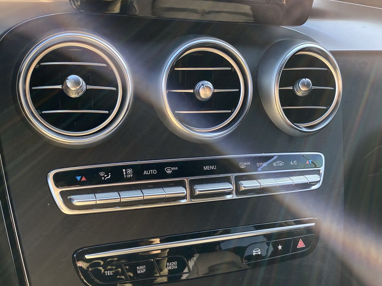 MERCEDES BENZ - 30