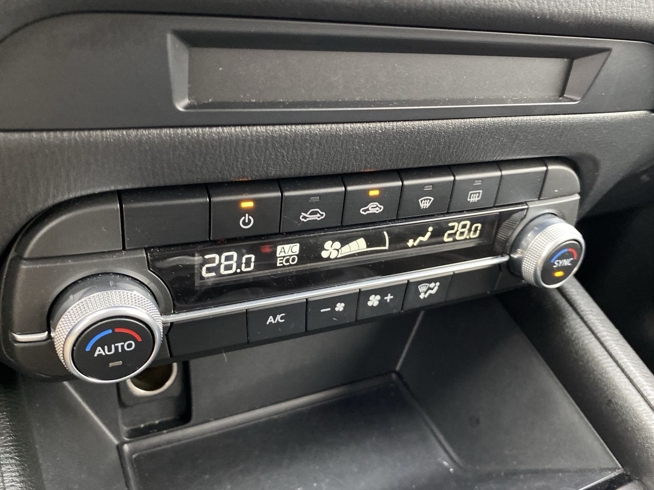 MAZDA - 30