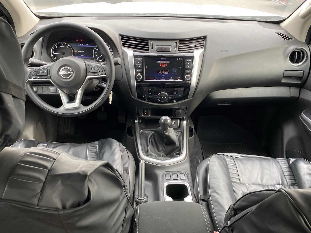 NISSAN - 33