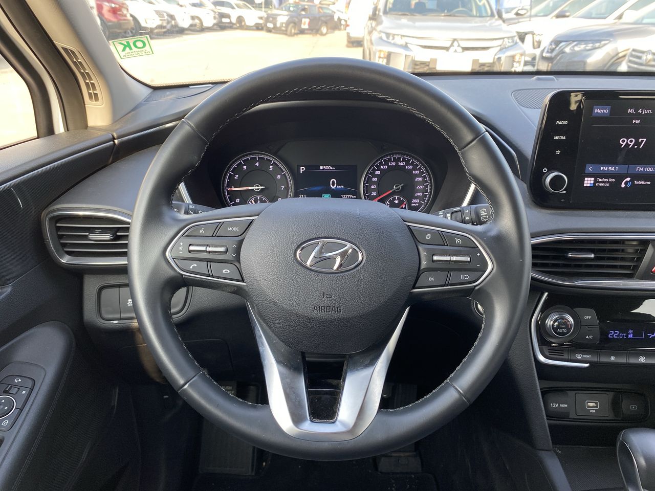 HYUNDAI - 26