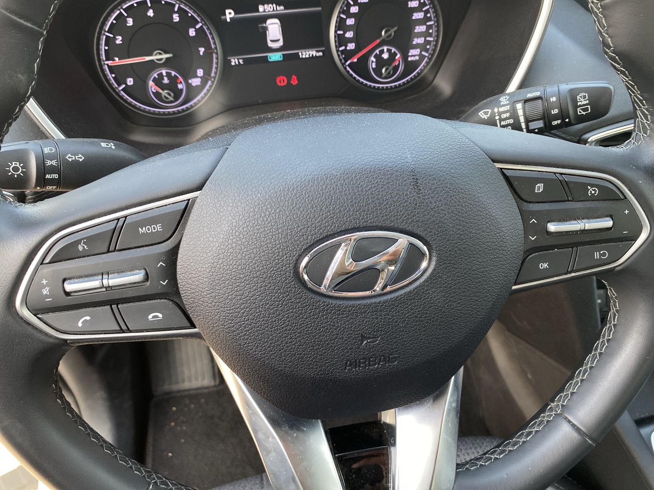 HYUNDAI - 27