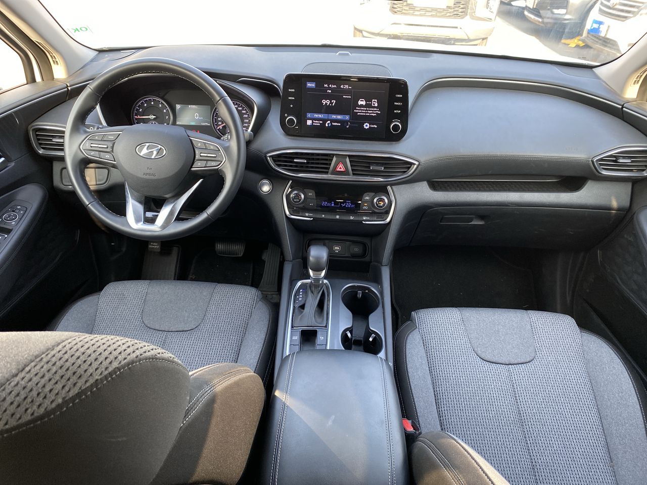 HYUNDAI - 33