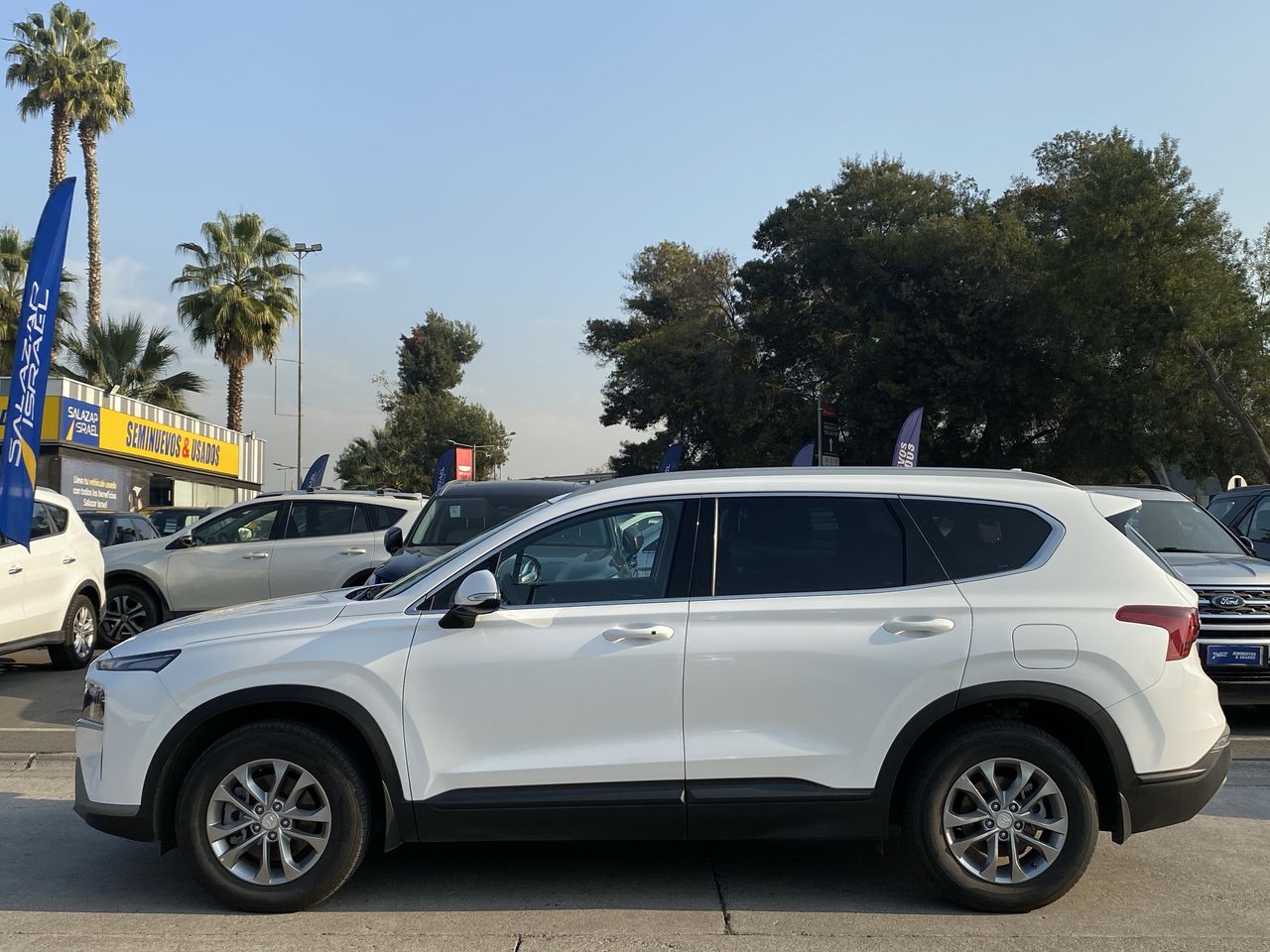 HYUNDAI - 4