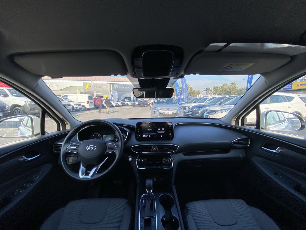HYUNDAI - 9