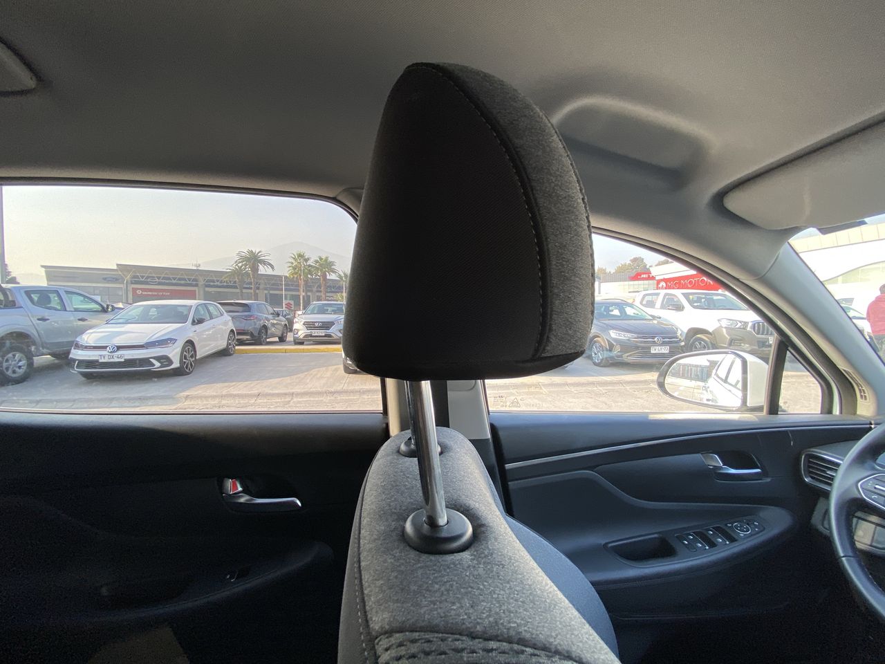 HYUNDAI - 15