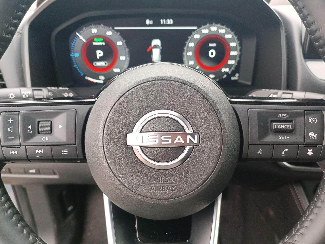 NISSAN - 27