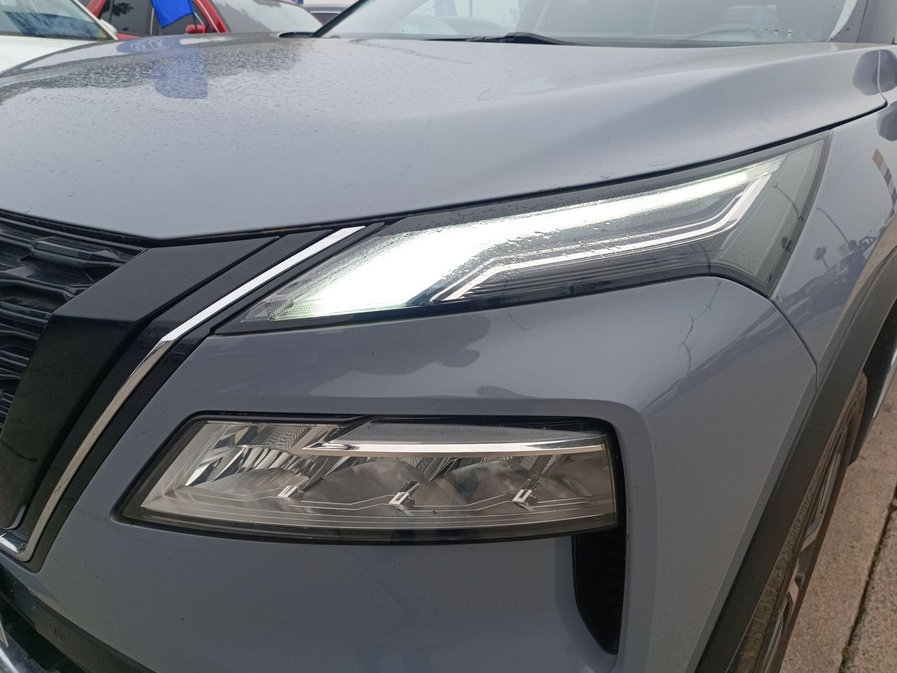 NISSAN - 19