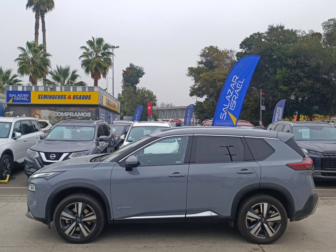 NISSAN - 4