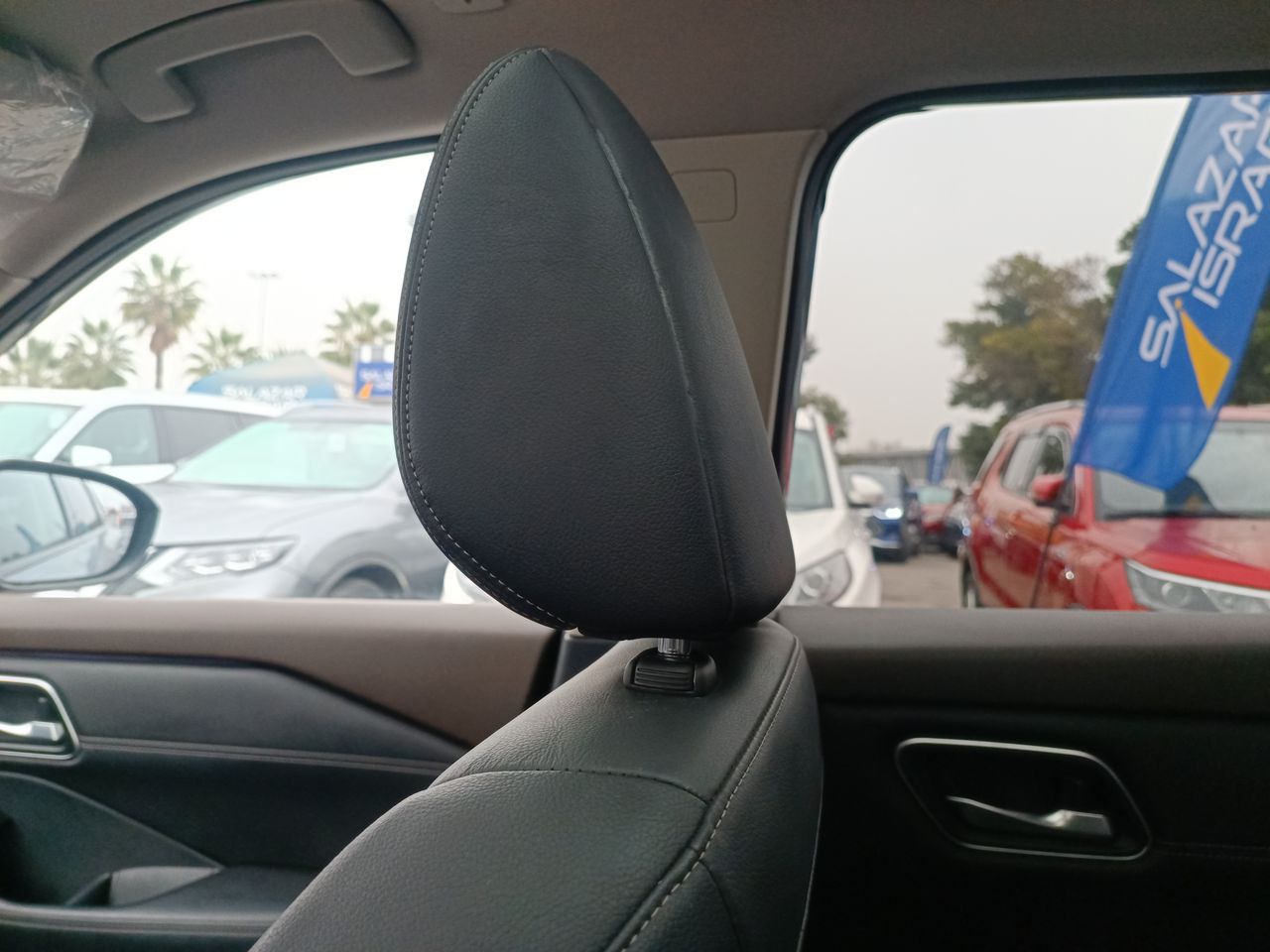 NISSAN - 11