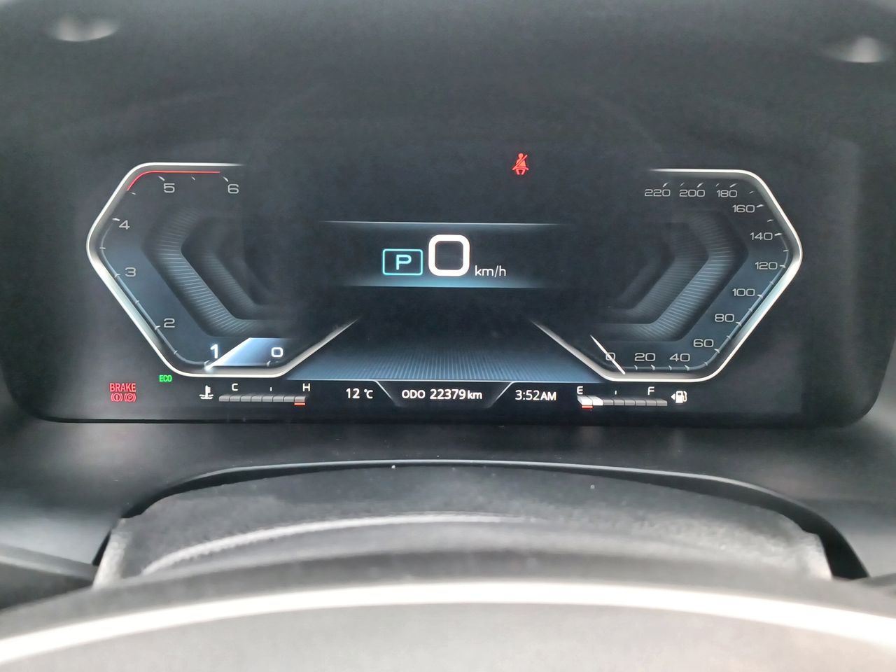 SSANGYONG - 28