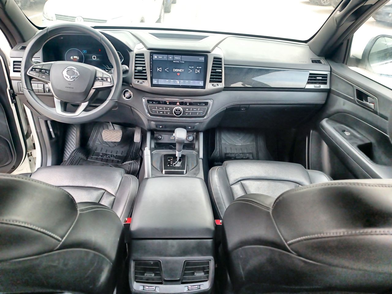SSANGYONG - 33