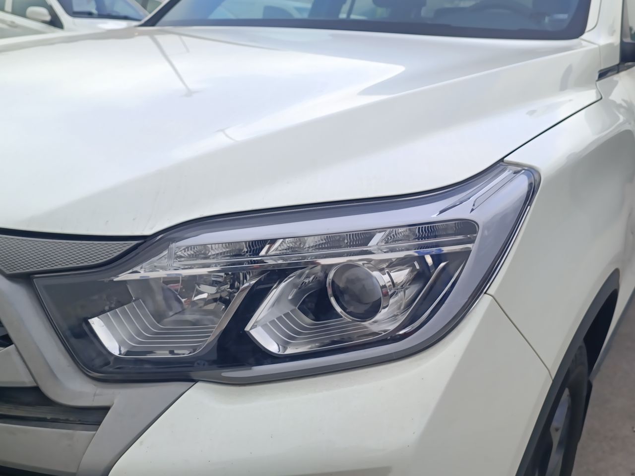 SSANGYONG - 19