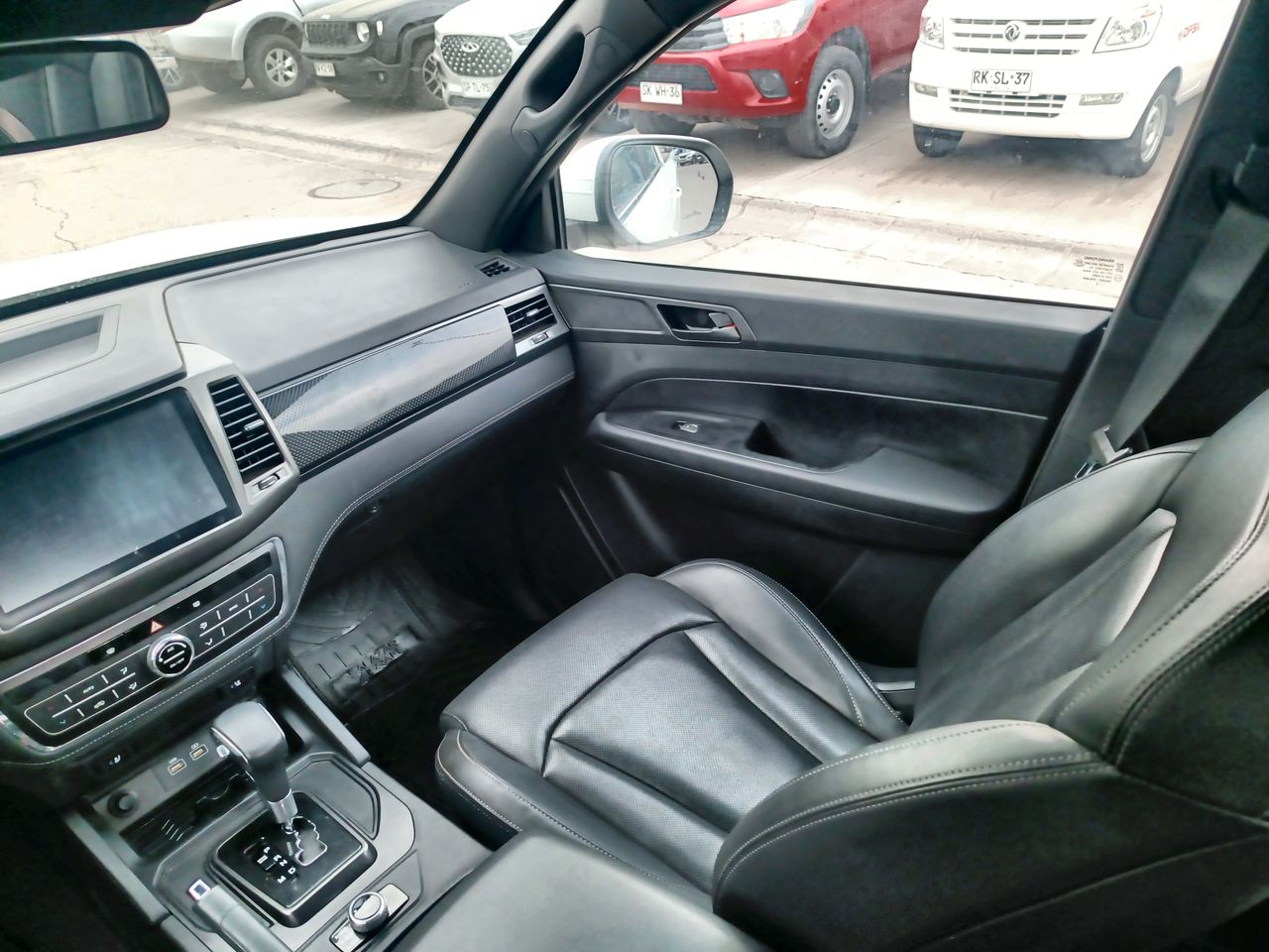 SSANGYONG - 10
