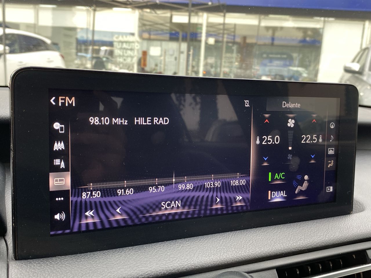 LEXUS - 28