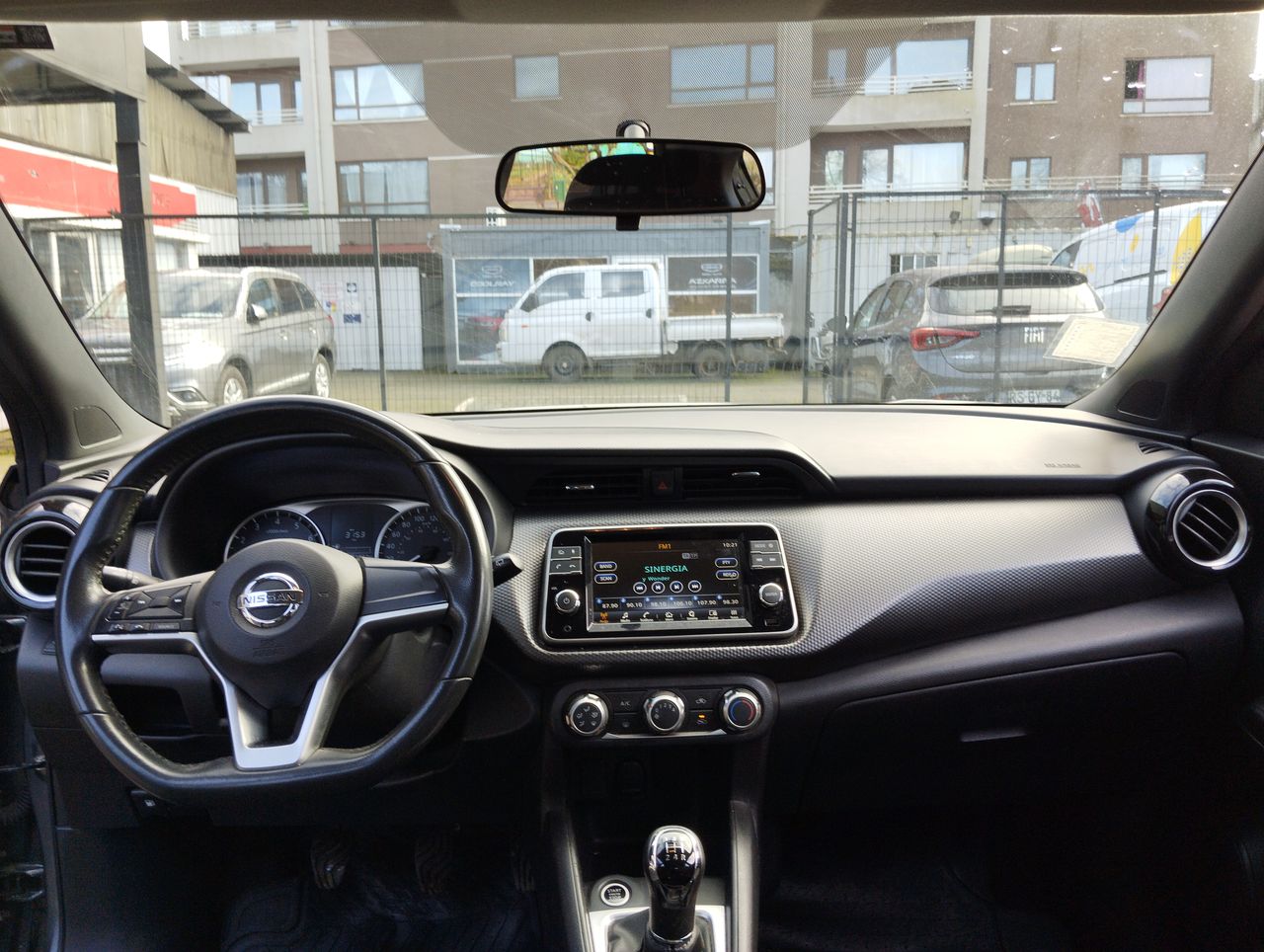 NISSAN - 31