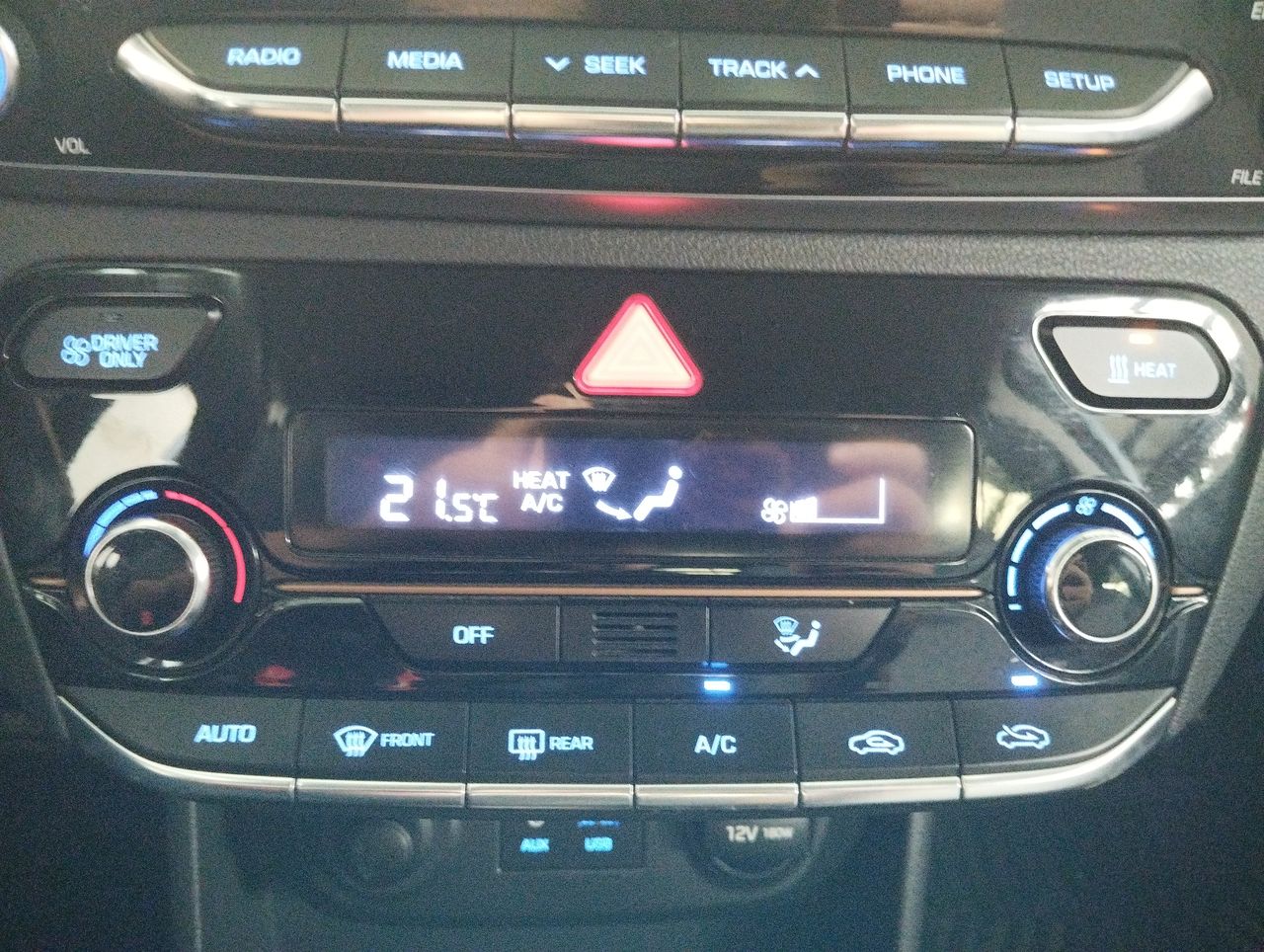 HYUNDAI - 29
