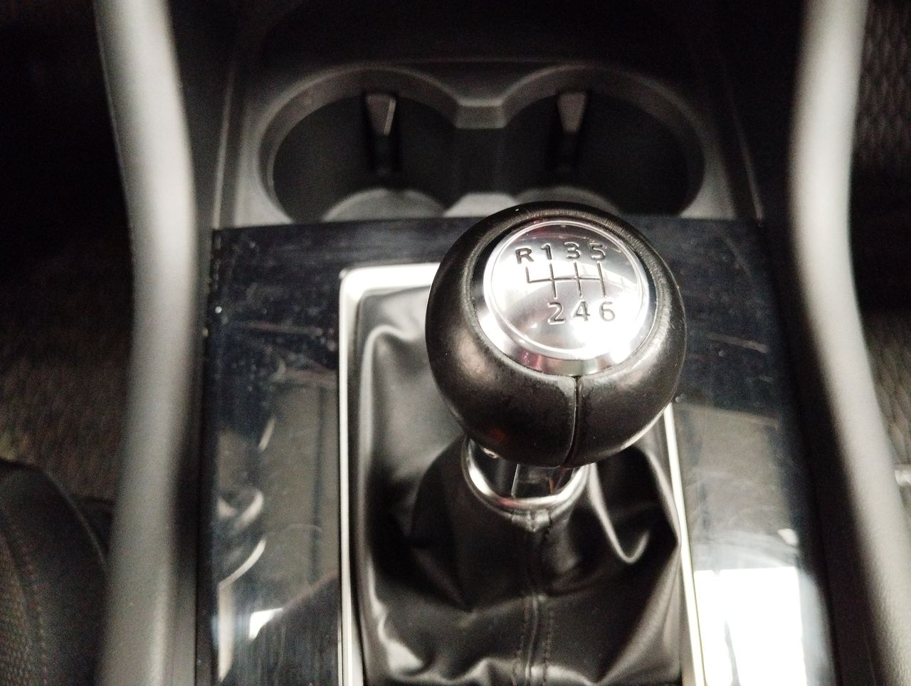 MAZDA - 29
