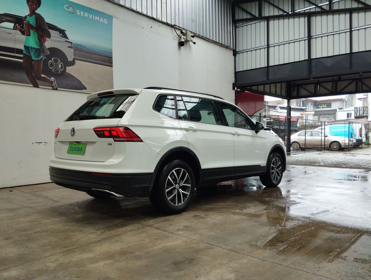 VOLKSWAGEN - 2