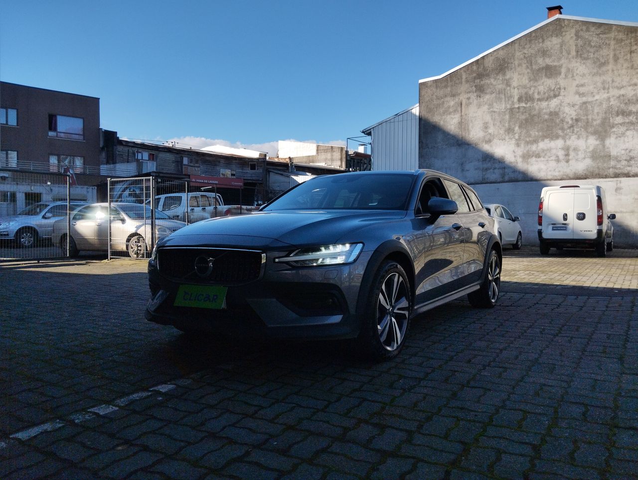 VOLVO - 5
