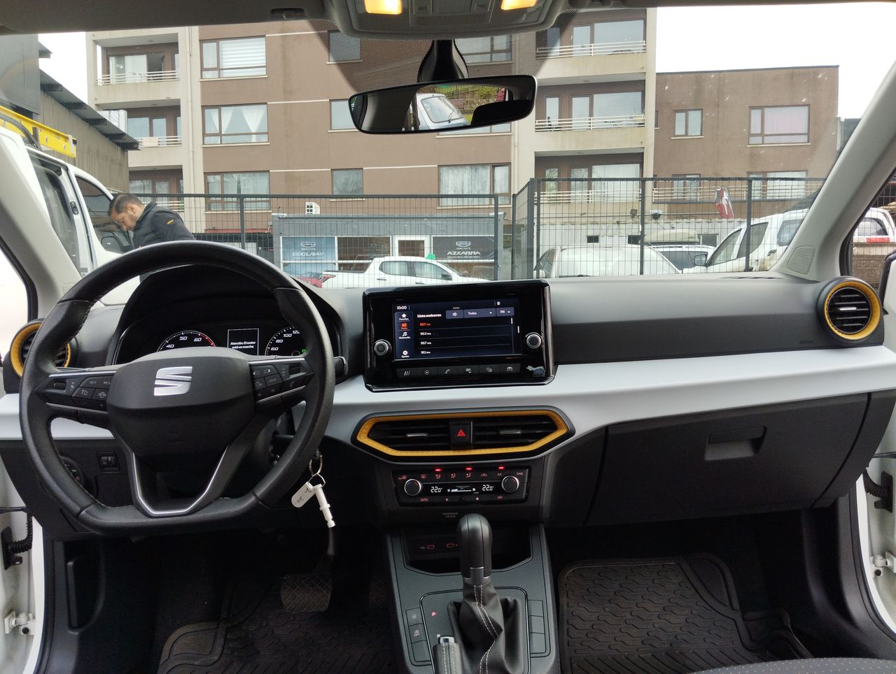 SEAT - 9