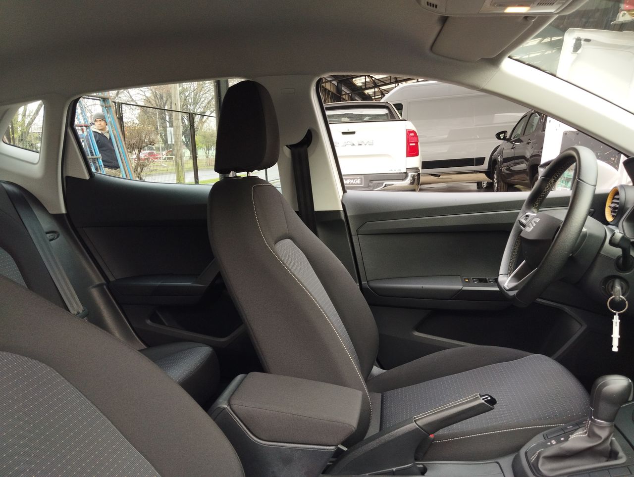 SEAT - 15