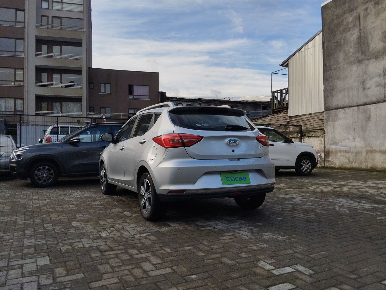 JAC - 8