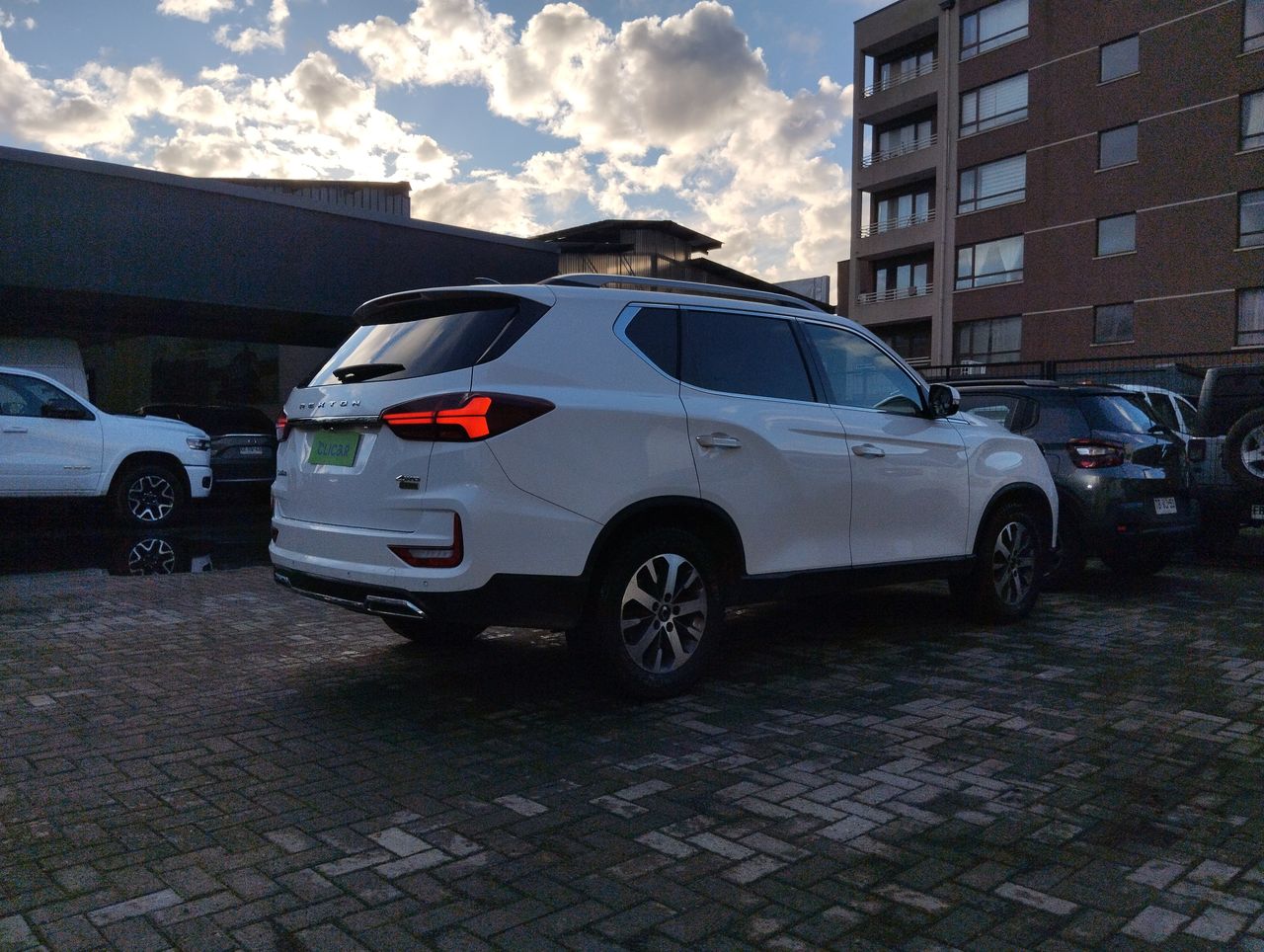 SSANGYONG - 2