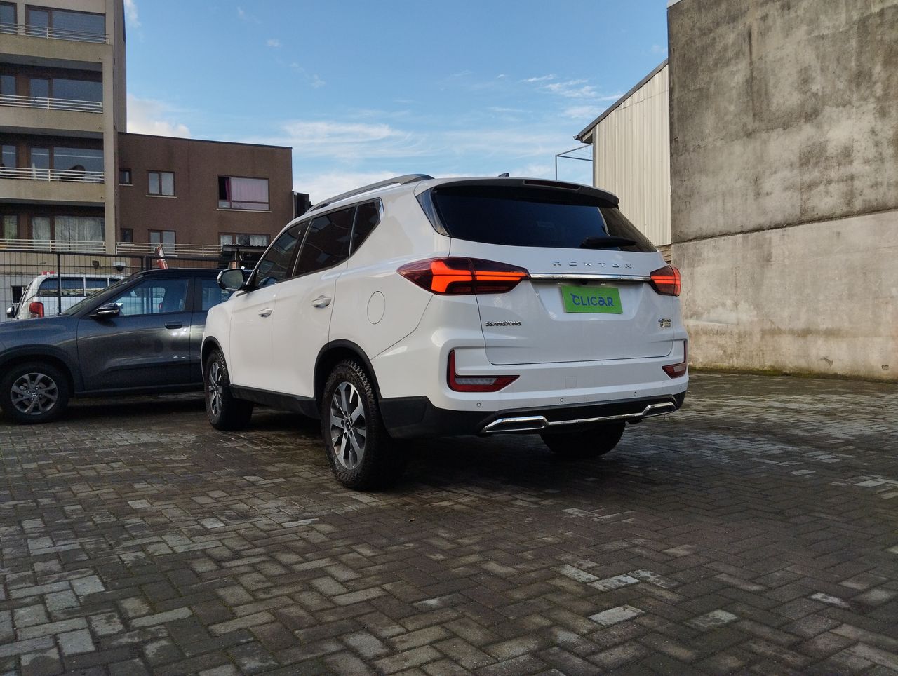 SSANGYONG - 8