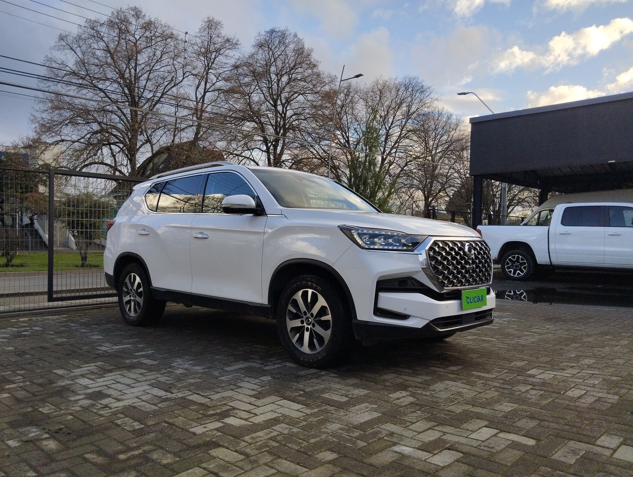 SSANGYONG - 3