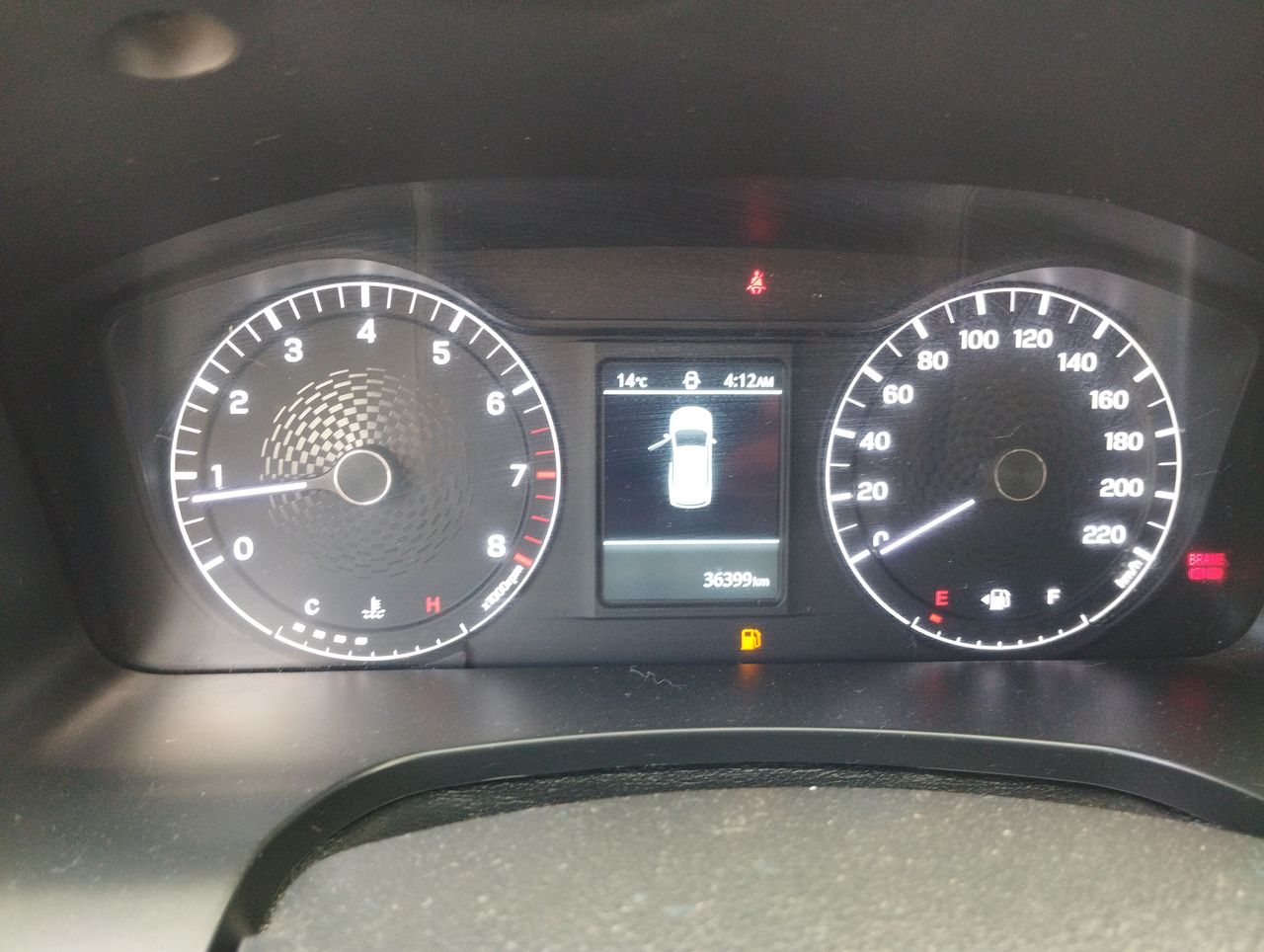 SSANGYONG - 27
