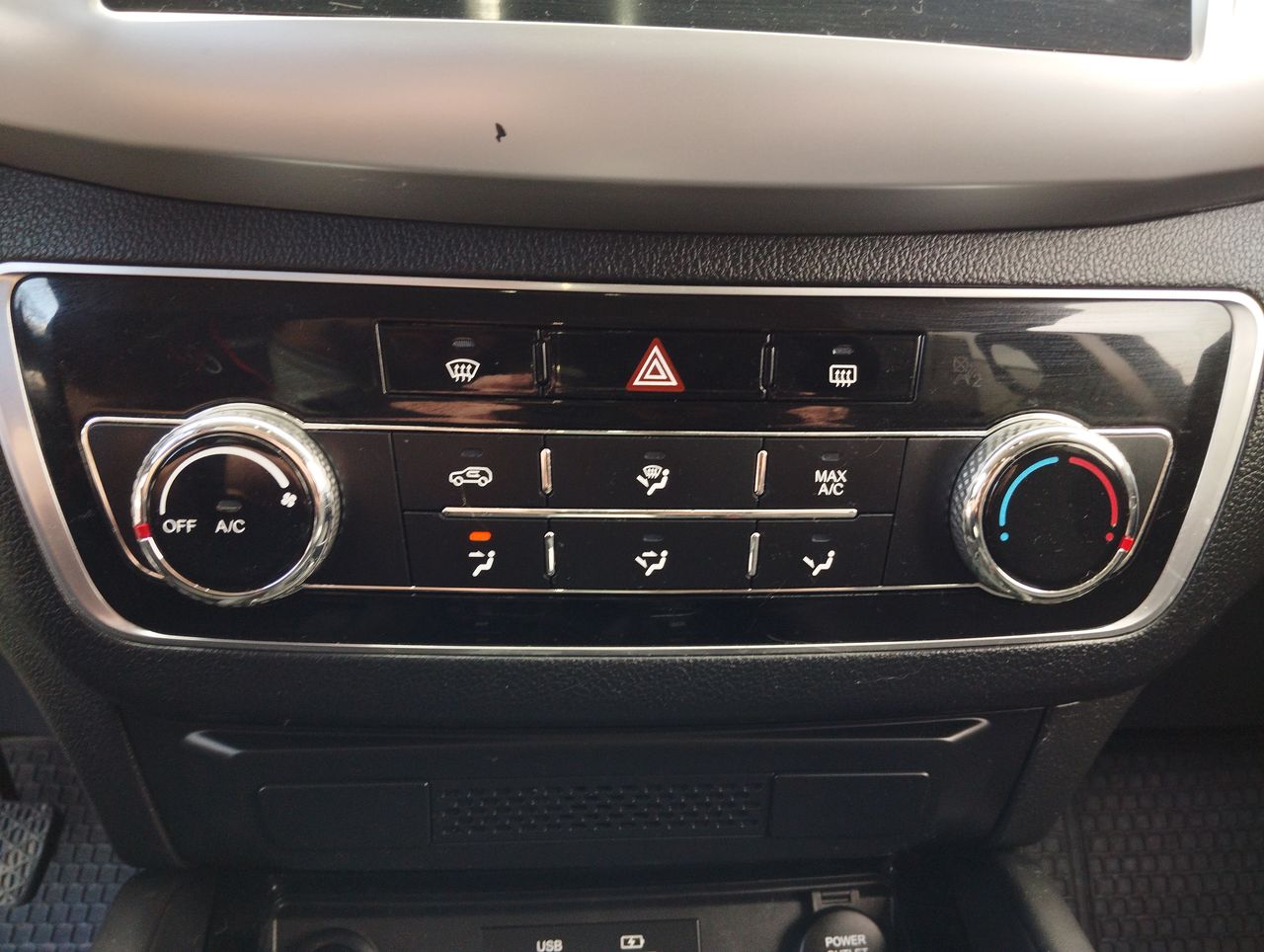 SSANGYONG - 30