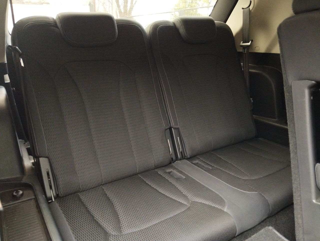 SSANGYONG - 35