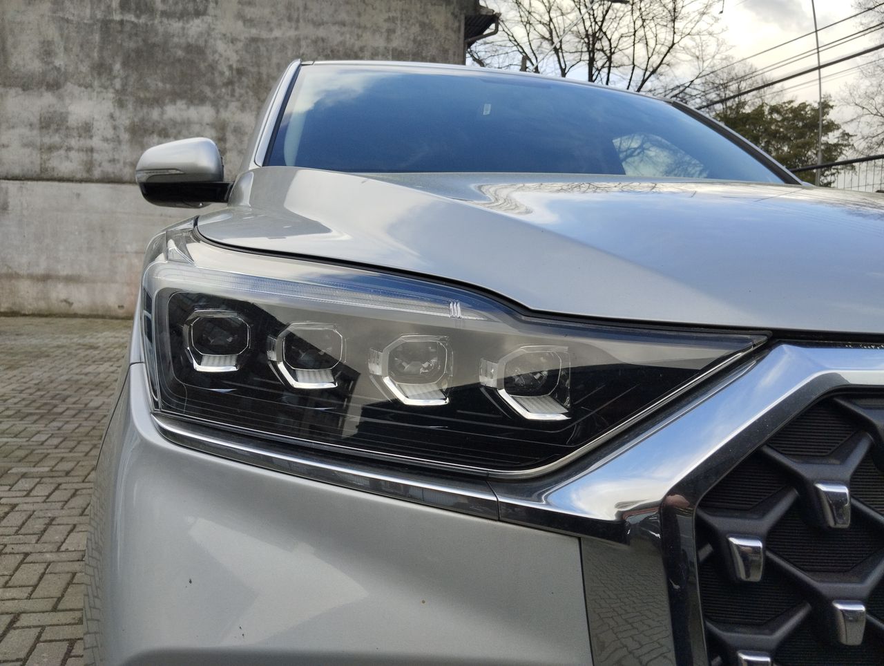 SSANGYONG - 18