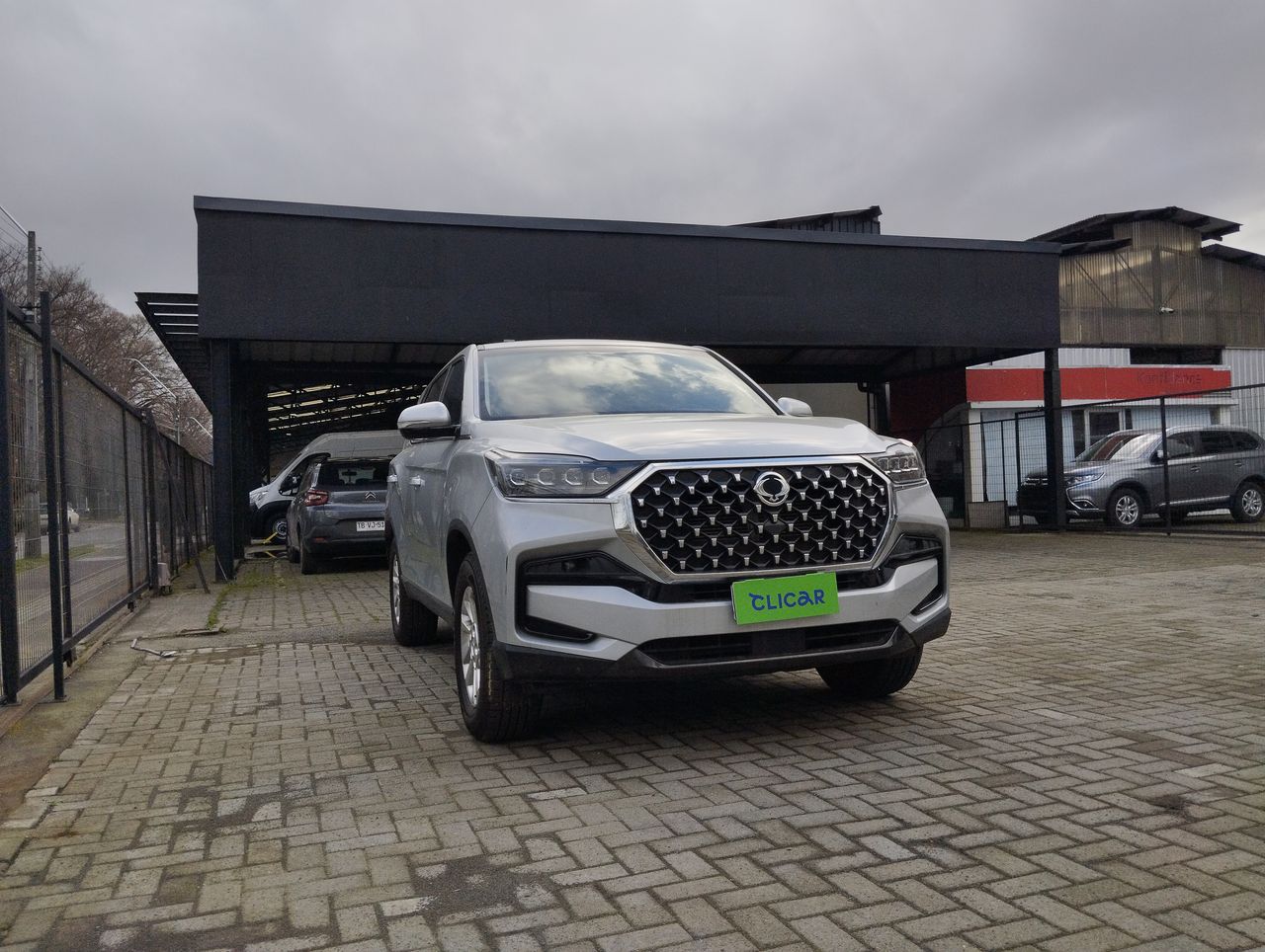 SSANGYONG - 4